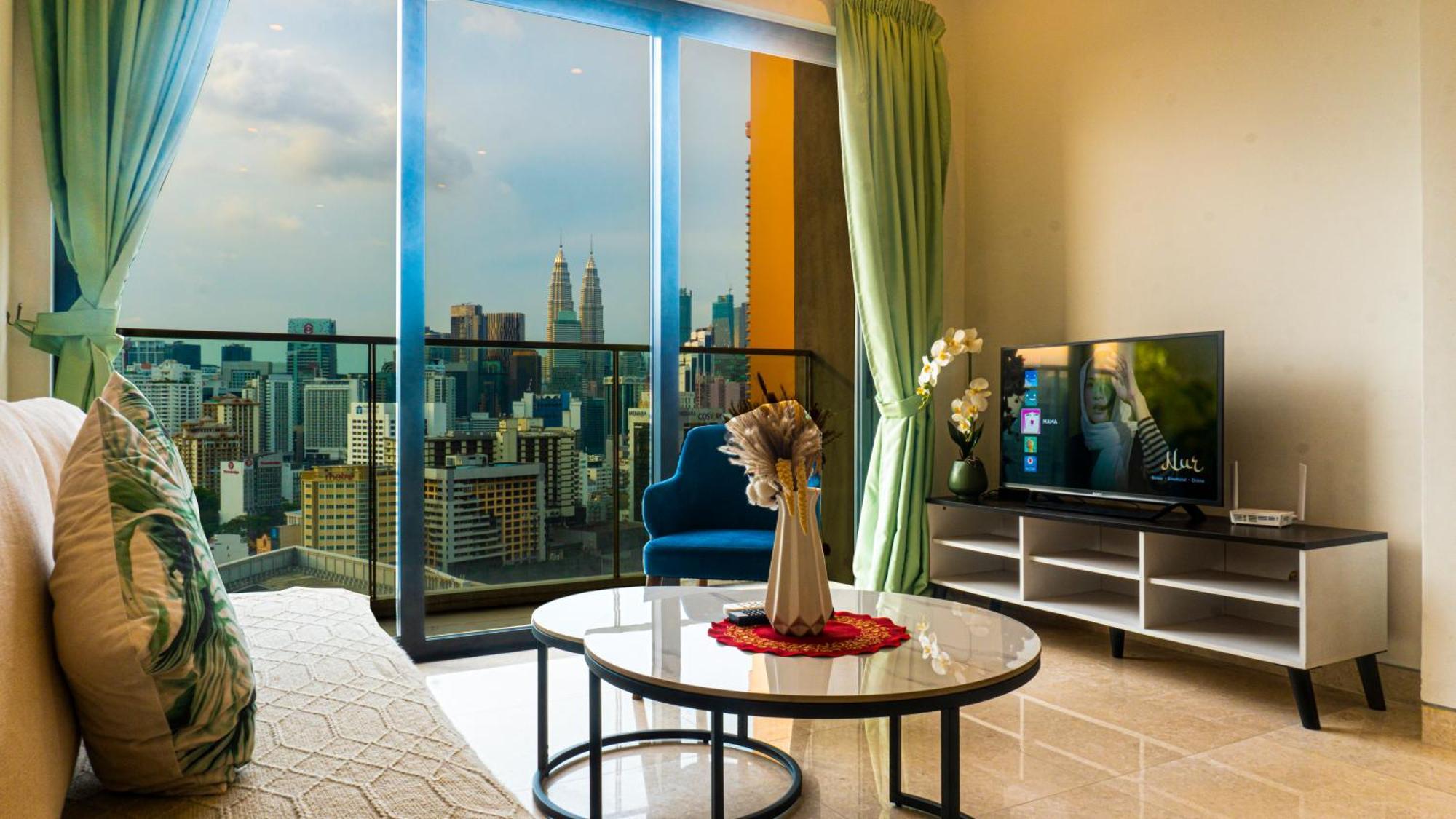 Harmony Luxury Suites At Lucentia Bukit Bintang City Center 쿠알라룸푸르 외부 사진